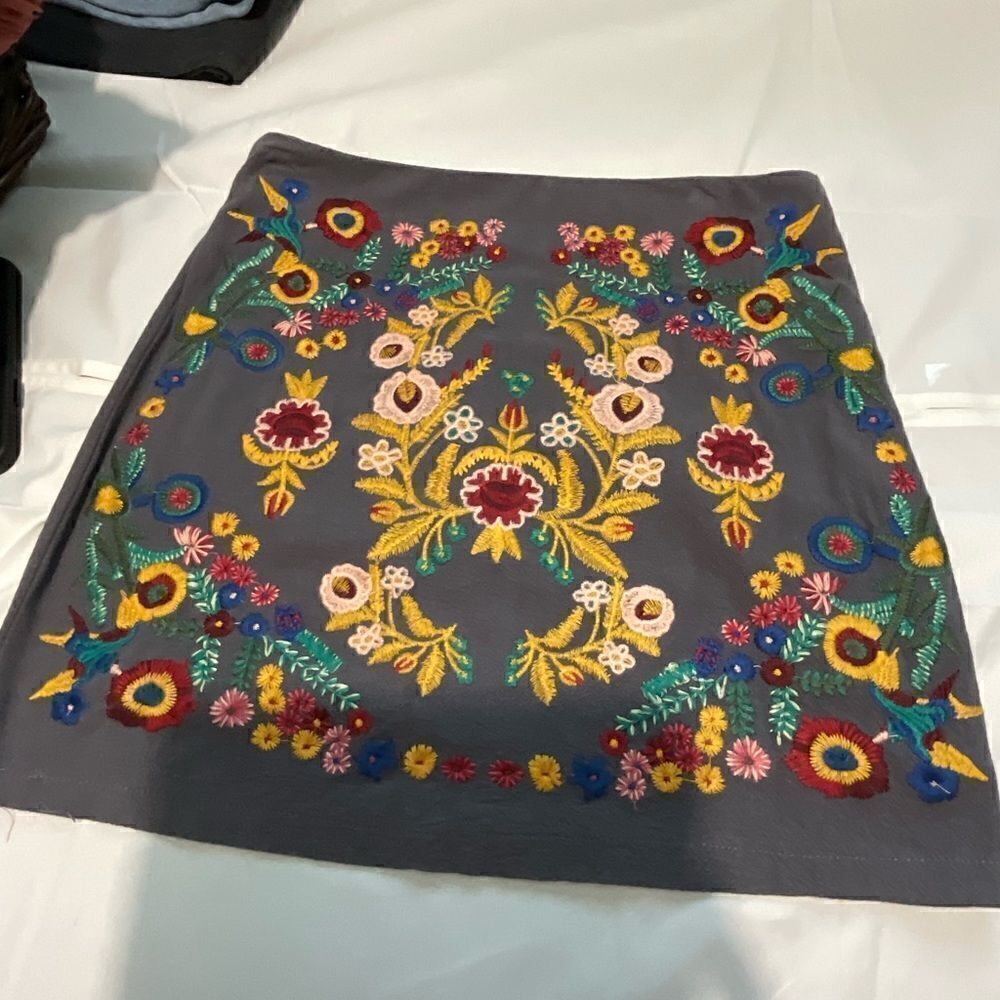 Umgee small lined skirt, embroidery flowers boho  work date concert